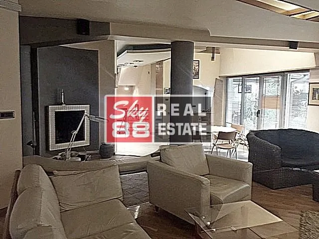 Sale, house, 400m², Voždovac Sve Podlokacije, Beograd