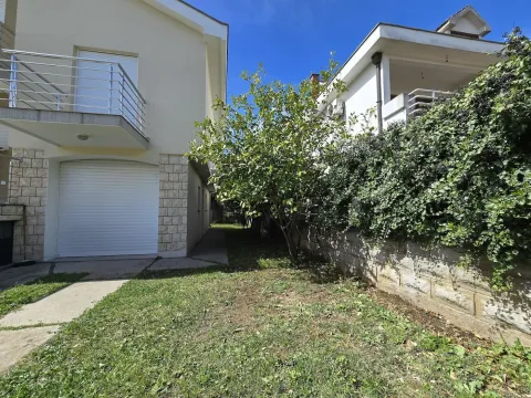 Rent, office space, 337m², Stari Aerodrom, Podgorica - image 43