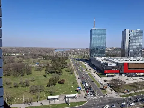 Stan in Novi Beograd Blok 21