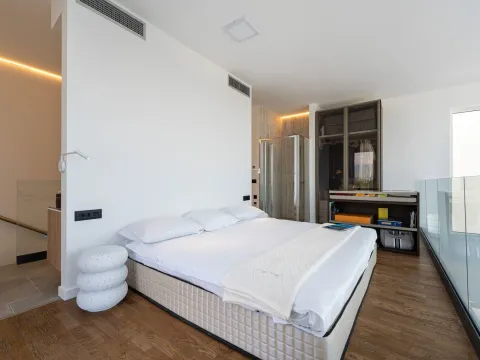 Rent, one bedroom apartment, 144m², Krašići, Tivat - image 29