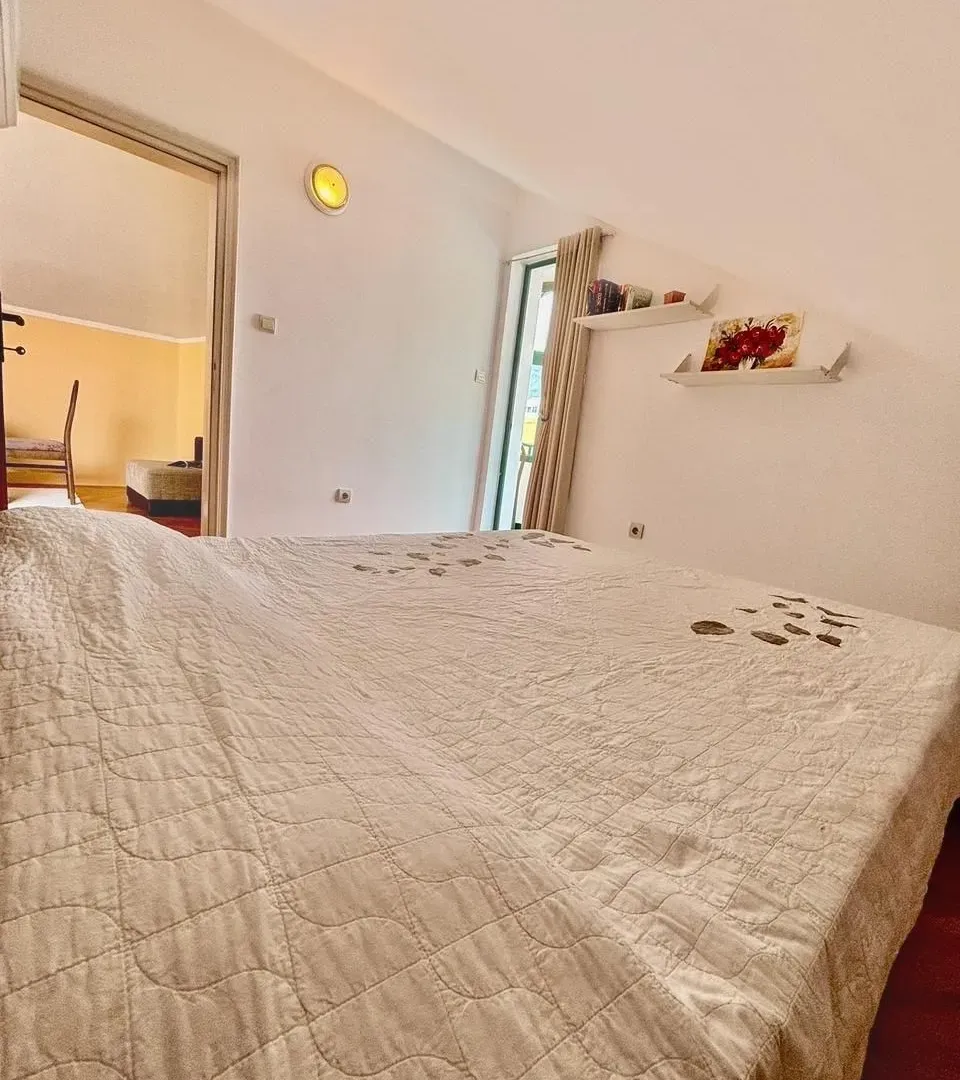 Prodaja, dvosoban stan, 60m², Maini, Budva