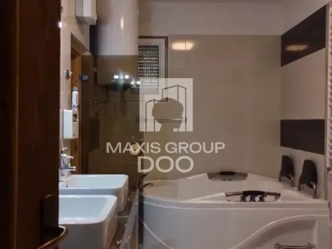 Prodaja, kuća, 384m², Voždovac Sve Podlokacije, Beograd - image 2