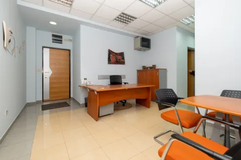 Rent, office space, 78m², Preko Morače, Podgorica - image 2