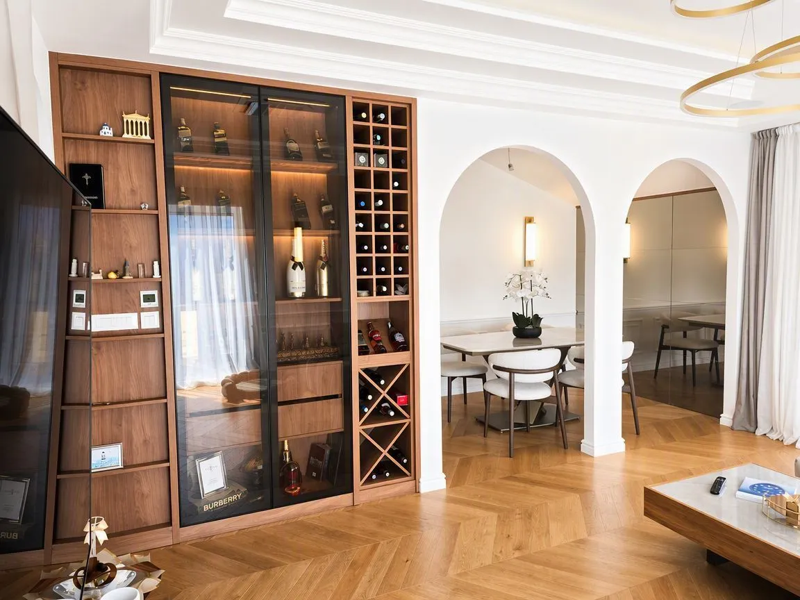 Prodaja, dvosoban stan, 77m², Budva, Crna Gora