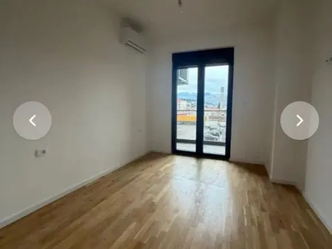 Rent, three bedroom apartment, 83m², Stari Aerodrom, Podgorica - image 1