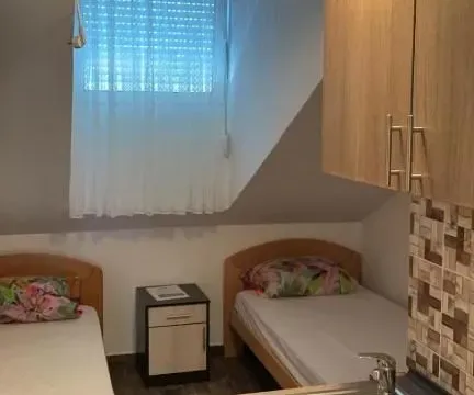 Prodaja, kuća, 350m², Sutomore, Bar - image 39