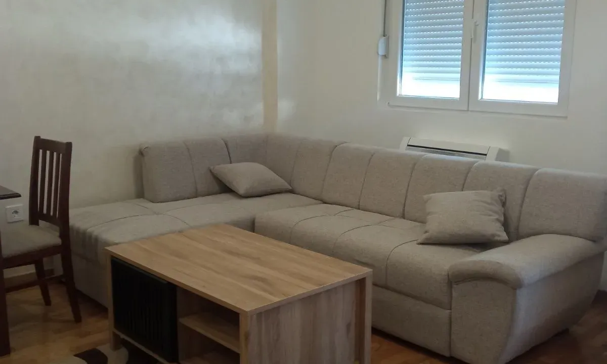 Izdavanje, jednosoban stan, 43m², Zabjelo, Podgorica