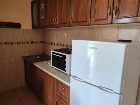 Izdavanje, jednosoban stan, 40m², Gornja Gorica, Podgorica - image 8