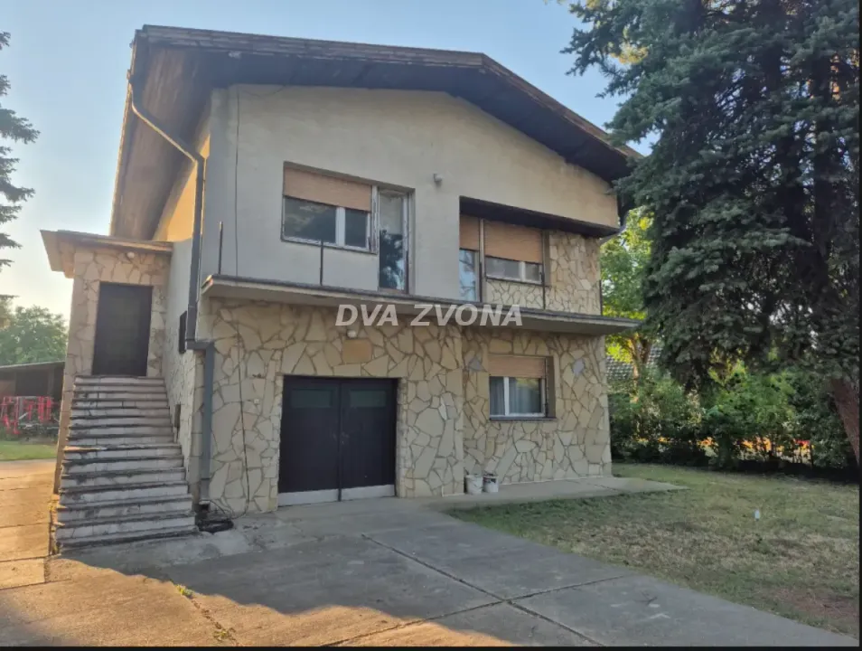 Prodaja, kuća, 180m², Bečej, Novi Sad
