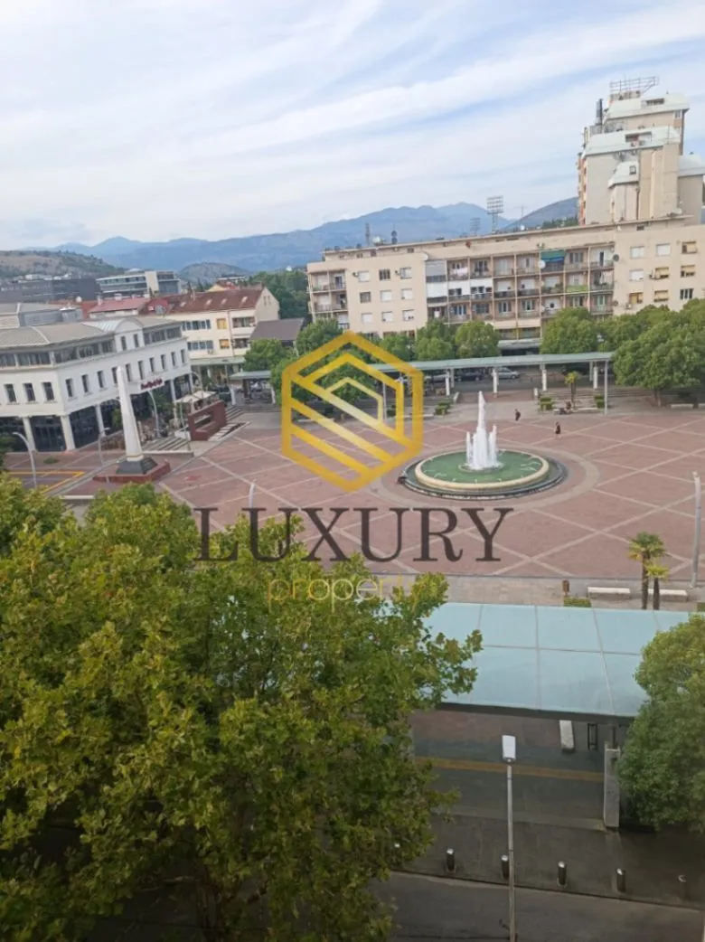 Rent, two bedroom apartment, 58m², Centar, Podgorica