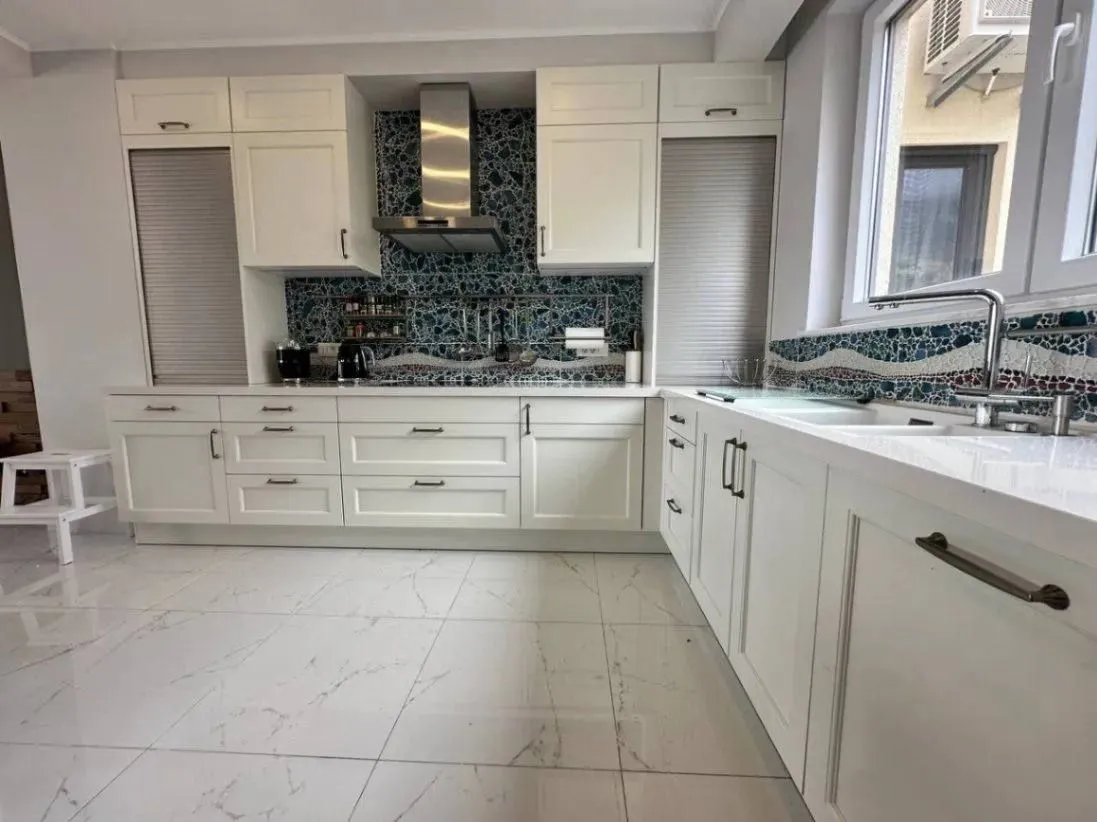 Sale, two bedroom apartment, 131m², Bečići, Budva