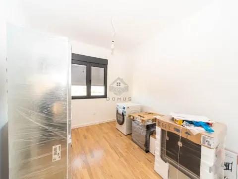 Prodaja, trosoban stan, 90m², Zagorič, Podgorica - image 21