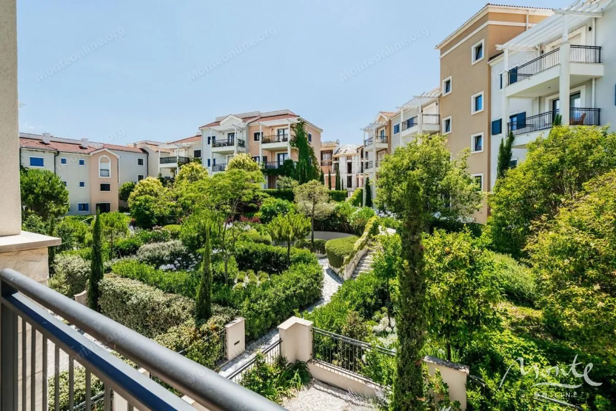Prodaja, jednosoban stan, 71m², Luštica Bay, Tivat