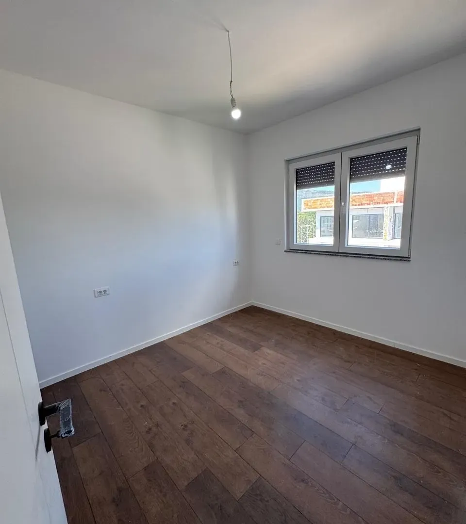 Sale, two bedroom apartment, 64m², Velika Plaža, Ulcinj