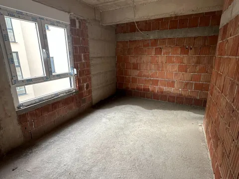 Sale, one bedroom apartment, 56m², Momišići, Podgorica - image 4