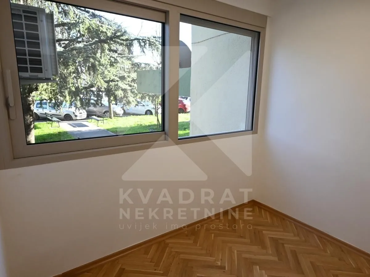 Rent, office space, 106m², Baston, Podgorica