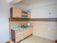 Izdavanje, trosoban stan, 110m², City Kvart, Podgorica - image 4