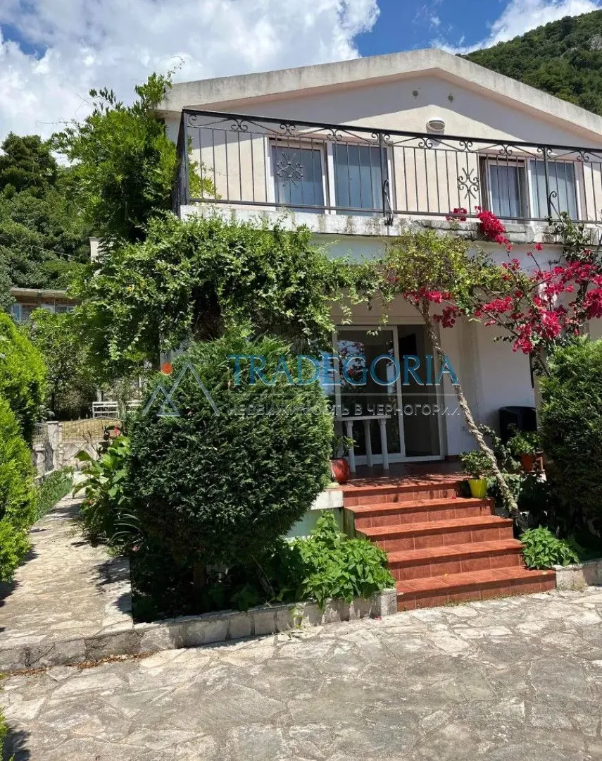 Prodaja, kuća, 217m², Budva, Crna Gora