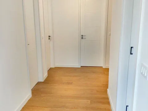Sale, two bedroom apartment, 74m², Centar, Bar - image 4