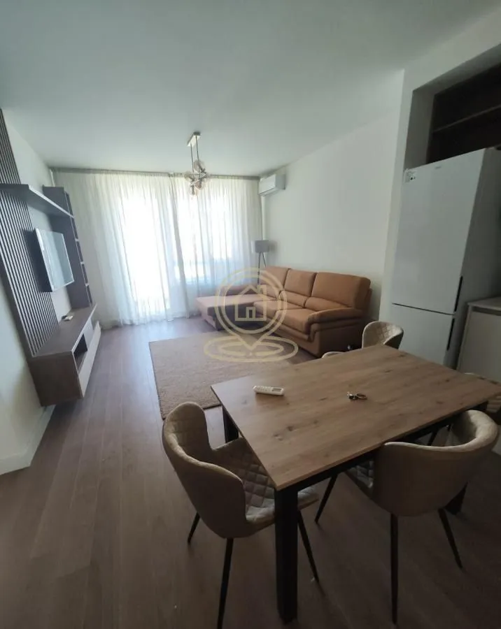 Rent, two bedroom apartment, 55m², Savski Venac, Beograd