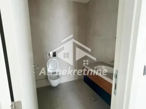 Izdavanje, četvorosoban stan, 148m², Savski Venac, Beograd - image 15