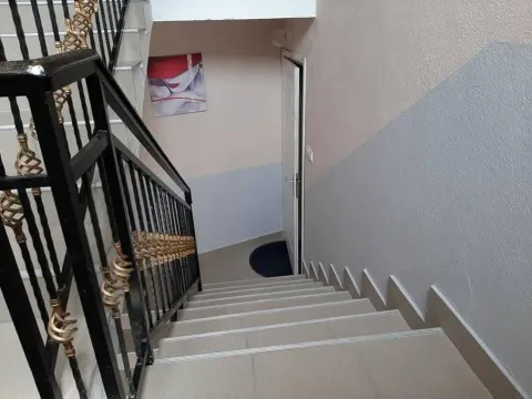 Prodaja, kuća, 150m², Rožaje, Crna Gora - image 9