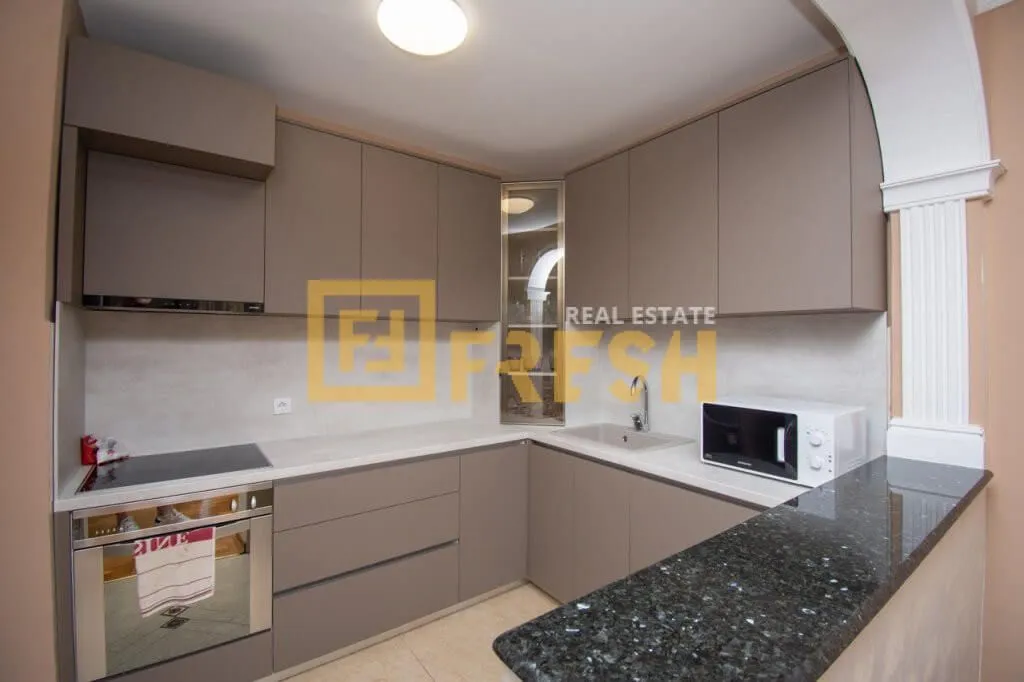 Rent, two bedroom apartment, 94m², Centar, Podgorica