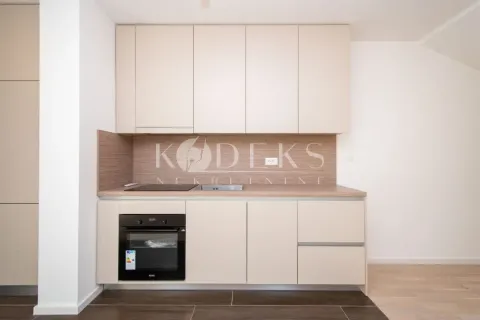 Prodaja, garsonjera, 45m², Tološi, Podgorica - image 3