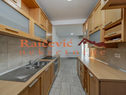 Prodaja, trosoban stan, 90m², Zvezdara Sve Podlokacije, Beograd - image 7