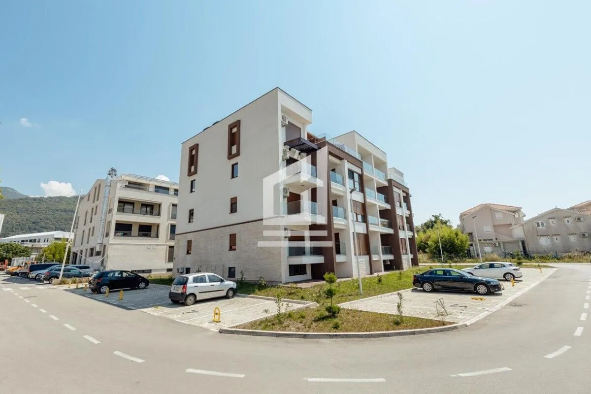 Prodaja, dvosoban stan, 72m², Donja Lastva, Tivat