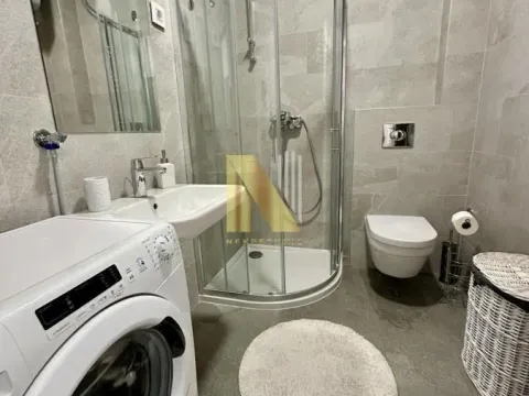 Prodaja, dvosoban stan, 49m², Centar, Novi Sad - image 7