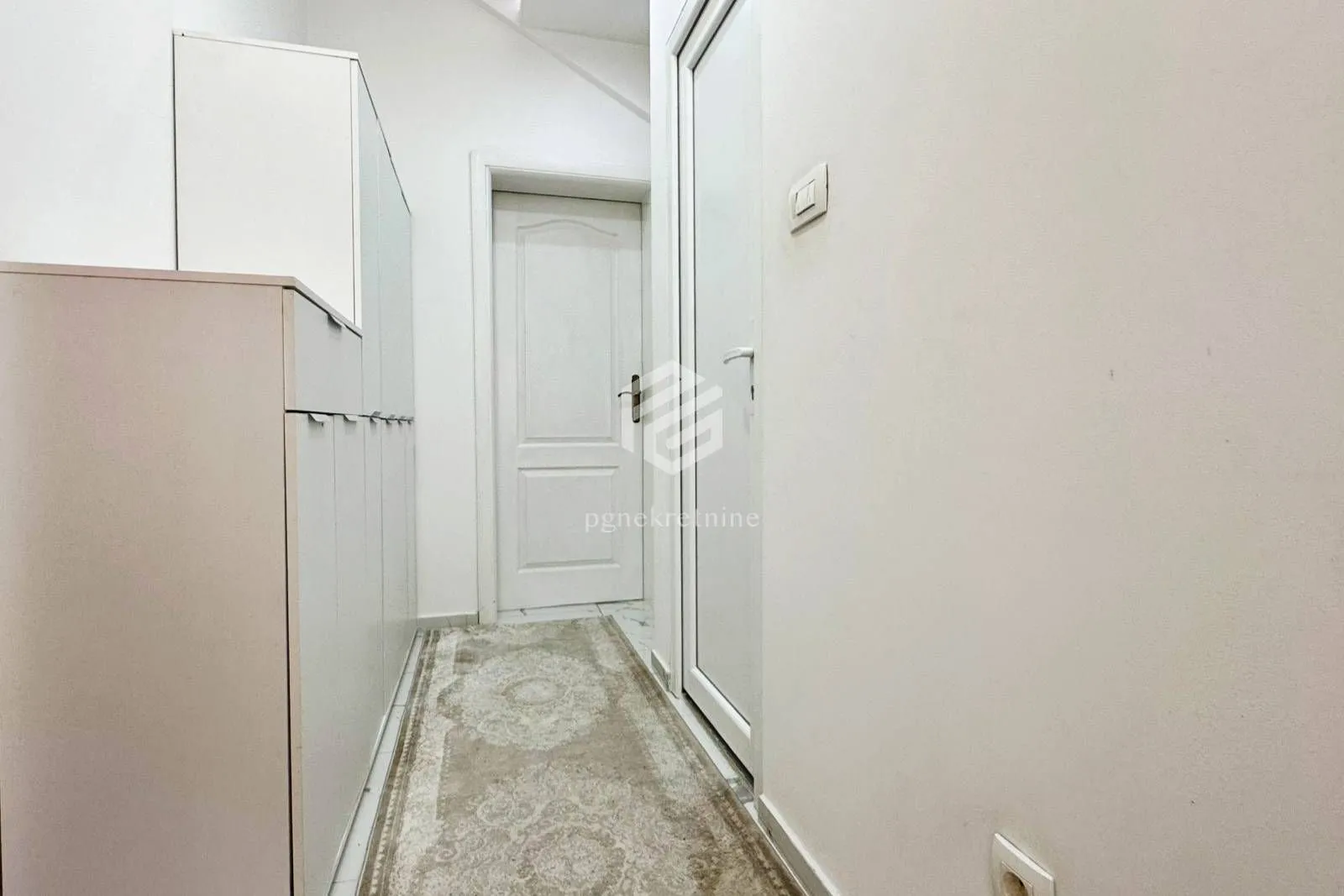 Rent, one bedroom apartment, 59m², Ljubović, Podgorica