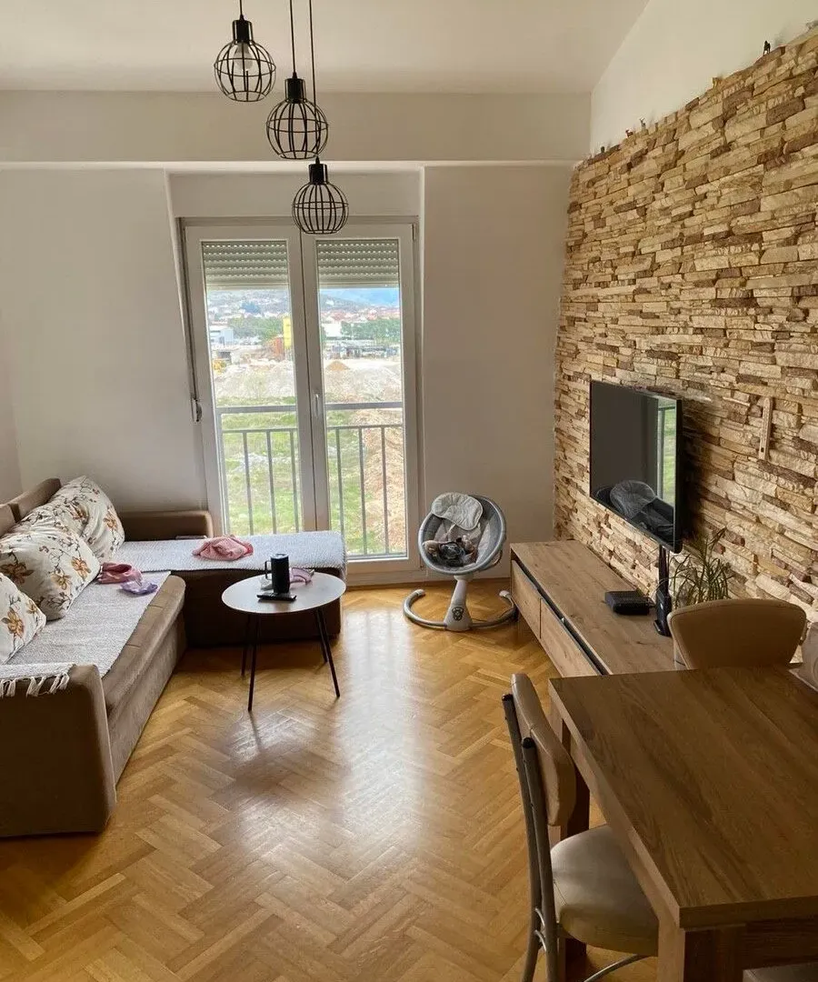 Prodaja, jednosoban stan, 40m², Stari Aerodrom, Podgorica