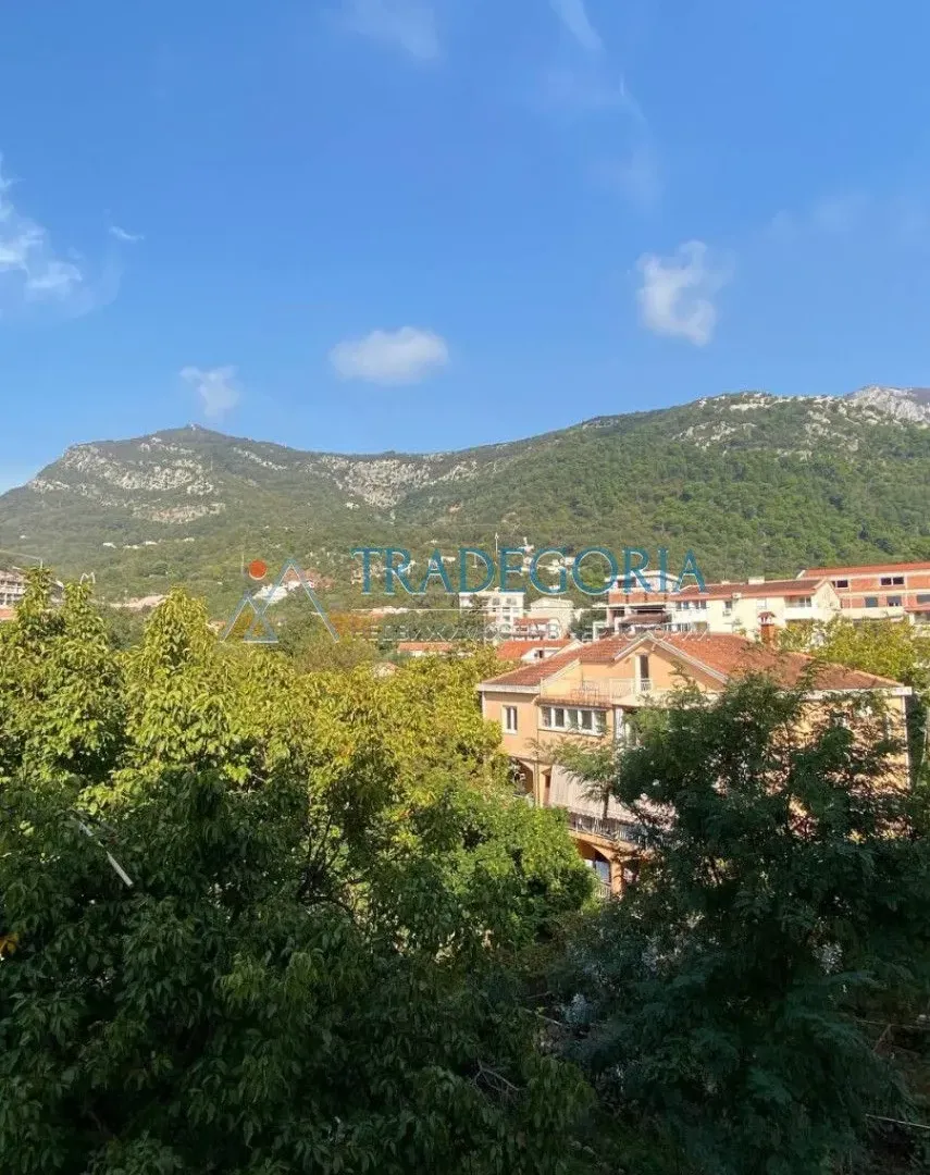 Prodaja, trosoban stan, 74m², Budva, Crna Gora