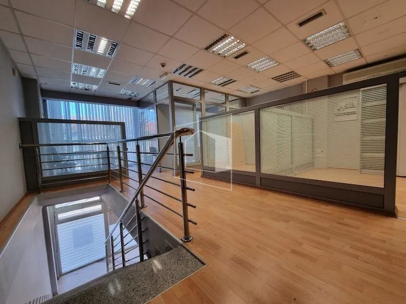 Rent, office space, 221m², Nikšić, Crna Gora