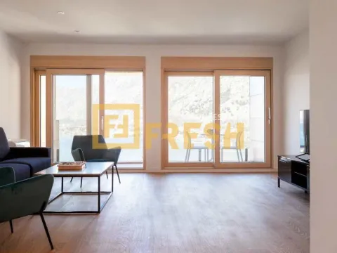 Prodaja, četvorosoban stan, 253m², Kotor, Crna Gora - image 7