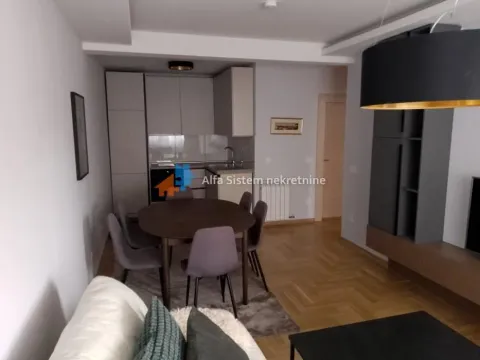 Izdavanje, trosoban stan, 60m², Banjica, Voždovac Sve Podlokacije - image 6