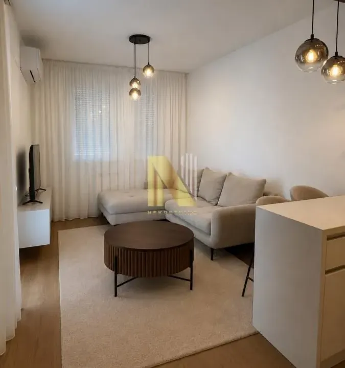 Rent, two bedroom apartment, 40m², Centar, Novi Sad
