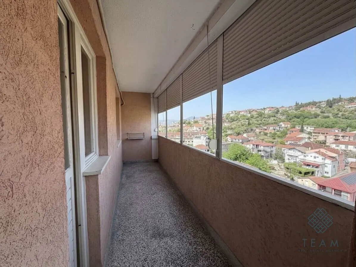 Prodaja, dvosoban stan, 83m², Momišići, Podgorica