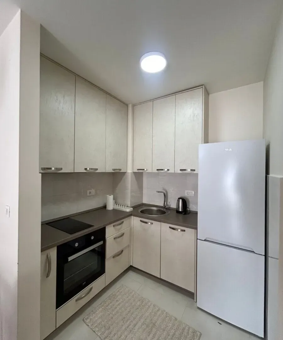 Rent, one bedroom apartment, 43m², Central Point, Podgorica