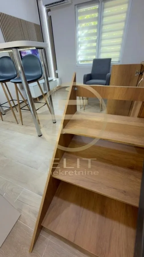 Prodaja, dvosoban stan, 30m², Sajam, Novi Sad Sve Podlokacije