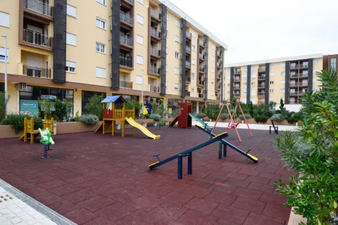 Izdavanje, dvosoban stan, 75m², City Kvart, Podgorica - image 16