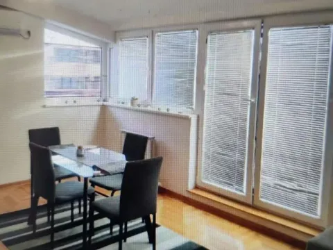 Izdavanje, dvosoban stan, 79m², Voždovac Sve Podlokacije, Beograd - image 8