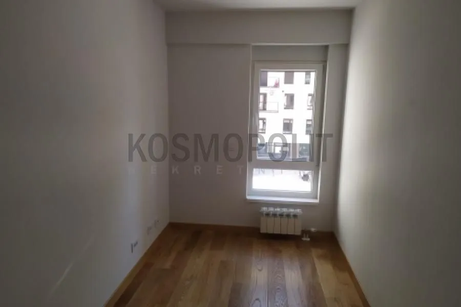 Prodaja, trosoban stan, 84m², Tošin bunar, Novi Beograd Sve Podlokacije