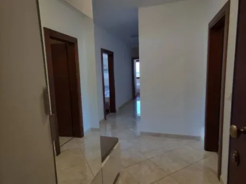 Rent, apartment, 100m², Bečići, Budva - image 8