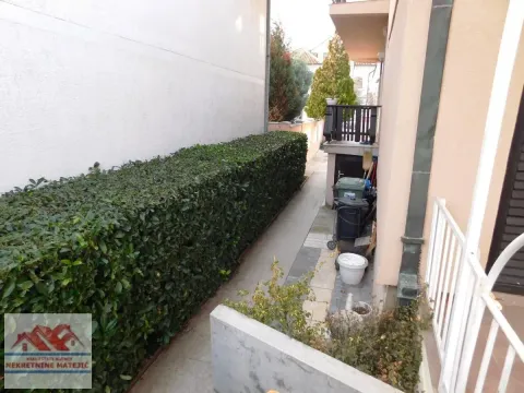 Sale, house, 300m², Kragujevac, Srbija - image 55