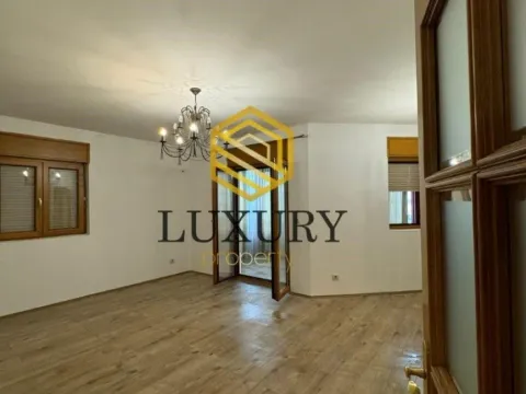 Rent, apartment, 70m², Preko Morače, Podgorica - image 5