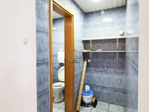 Sale, office space, 27m², Podgorica, Crna Gora - image 6