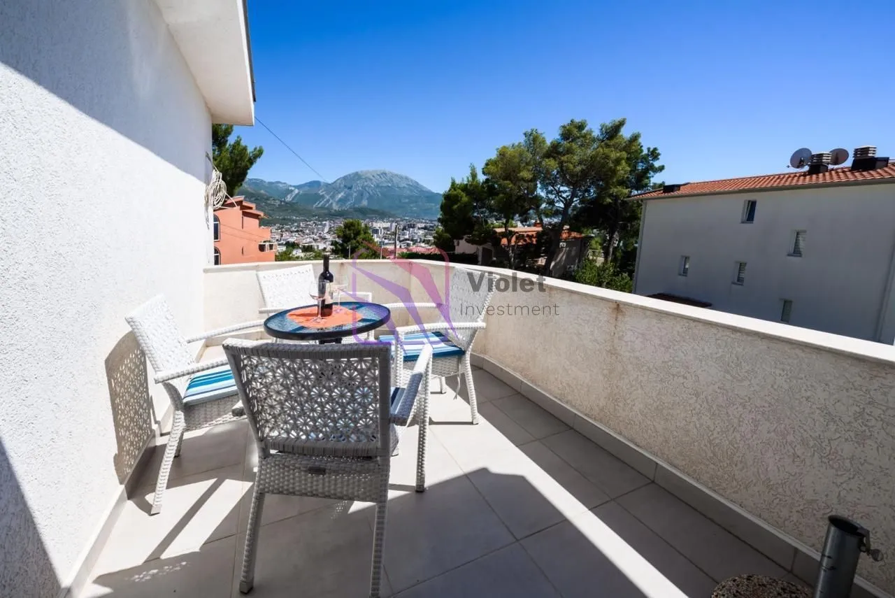 Sale, house, 252m², Šušanj, Bar