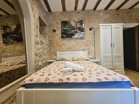 Prodaja, garsonjera, 15m², Kotor, Crna Gora - image 12